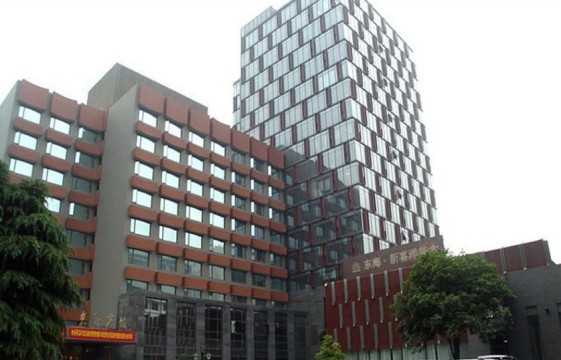 杭州東海賓館立體車(chē)庫(kù)減振降噪案例-杭州西子智能停車(chē)股份有限公司